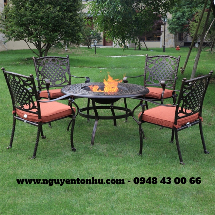 bàn ghế khung sắt sơn tĩnh điện