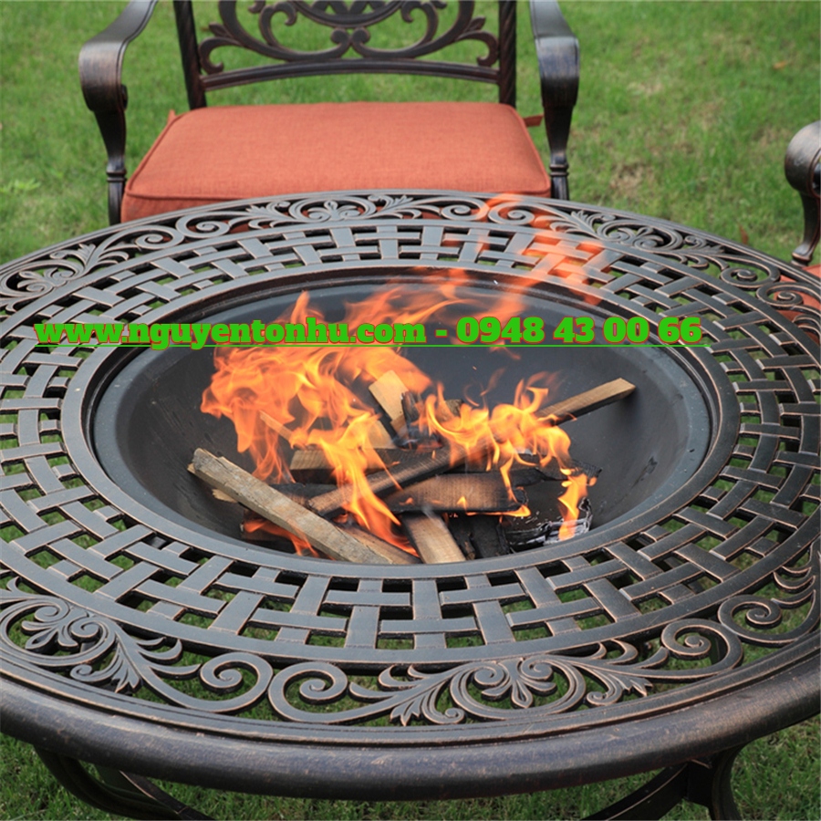 phân phối bàn ghế sắt giá sỉ